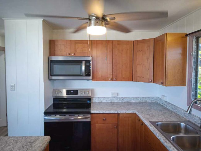 77-6442-6442 Sea View Cir in Kailua Kona, HI - Building Photo - Building Photo