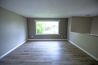 7638-797A 97a St in Grande Prairie, AB - Building Photo - Building Photo
