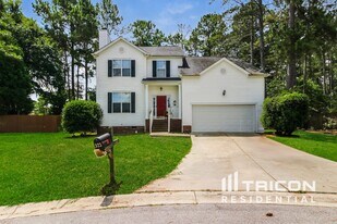 323 Coulter Pine Ln in Columbia, SC - Building Photo