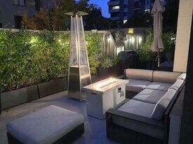 150 Lombard St in San Francisco, CA - Building Photo