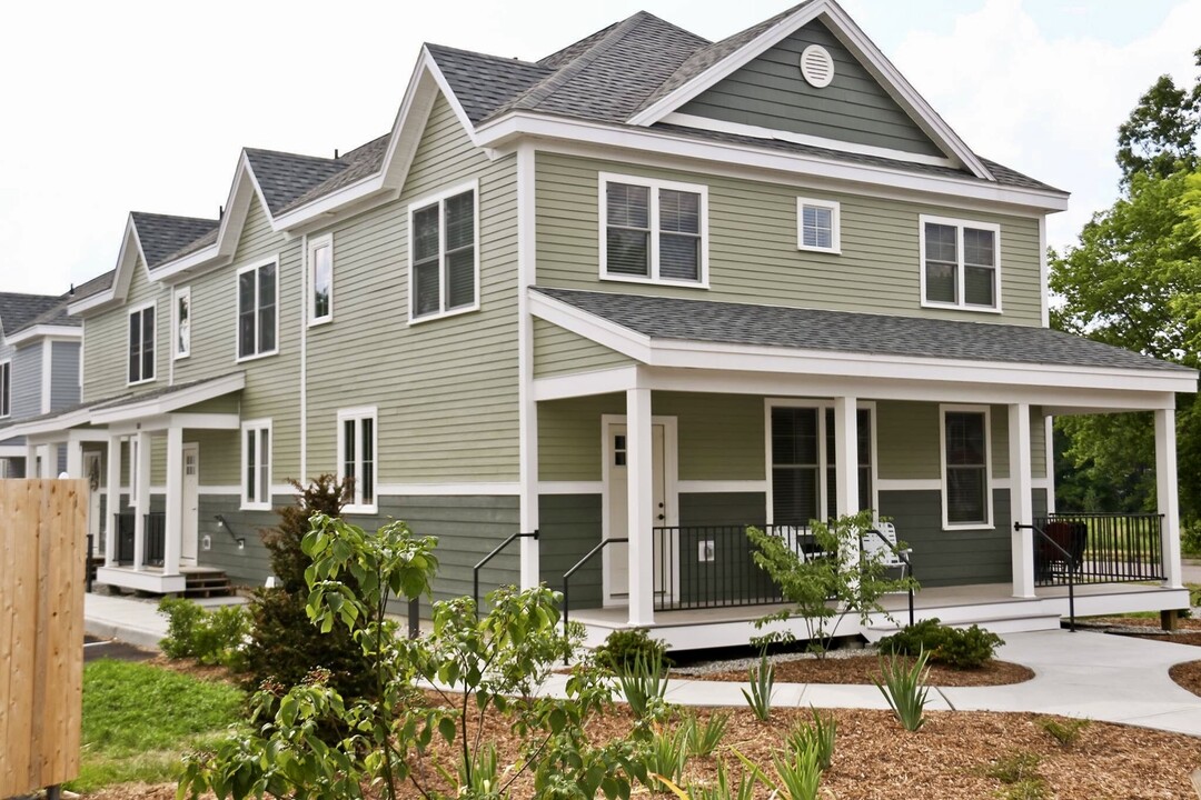 509 Market St in South Burlington, VT - Building Photo