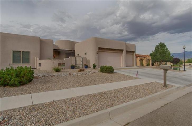 3629 Greystone Ridge Dr SE in Rio Rancho, NM - Building Photo
