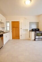 6406-6414 32nd Ave NW in Seattle, WA - Building Photo - Building Photo