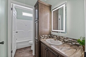 4745 Firefly Palms Cv in Keystone Heights, FL - Building Photo - Building Photo