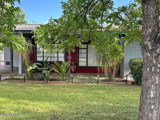 property at 4105 E Lewis Ave