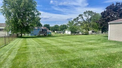 6518 Middleshire Ct in West Chester, OH - Building Photo - Building Photo