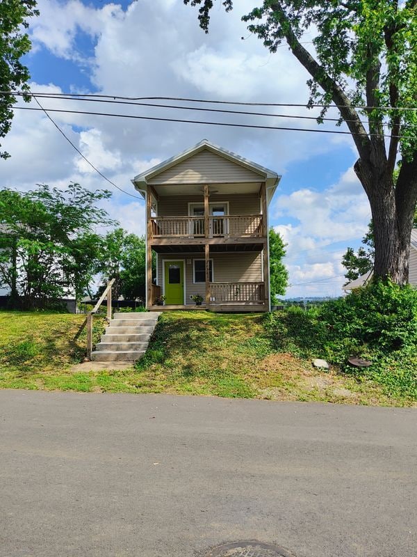 property at 2232 Mississippi Ave