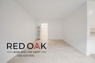 15901 S Vermont Ave, Unit 3 in Gardena, CA - Foto de edificio - Building Photo