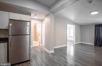 419 Woodward St-Unit -2ND FLOOR in Reading, PA - Building Photo - Building Photo