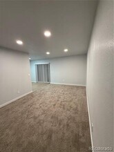 10702 E Exposition Ave in Aurora, CO - Foto de edificio - Building Photo