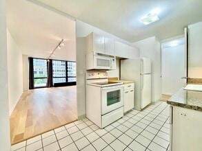 900 N Lake Shore Dr in Chicago, IL - Foto de edificio - Building Photo