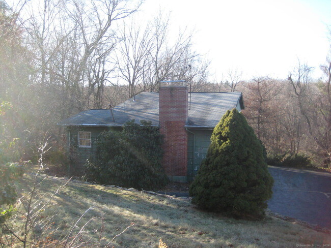 87 Belltown Rd in Glastonbury, CT - Building Photo - Building Photo