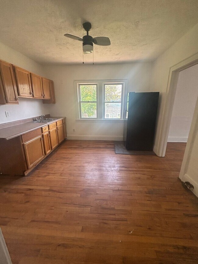 11713 Griffing Ave in Cleveland, OH - Building Photo - Building Photo