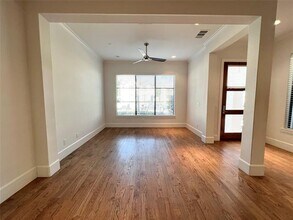 4325 Glenwick Ln in Dallas, TX - Building Photo - Building Photo