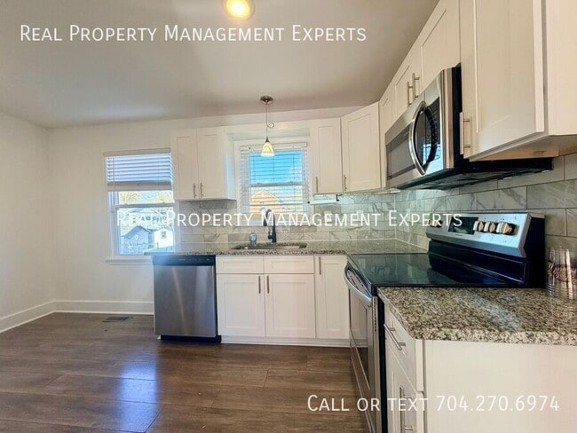 903 Michigan St in Kannapolis, NC - Building Photo - Building Photo