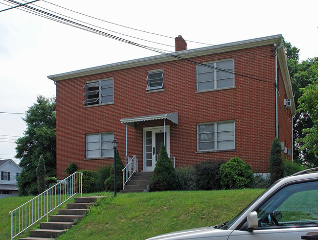 6 Concord Ave in Fort Thomas, KY - Foto de edificio - Building Photo