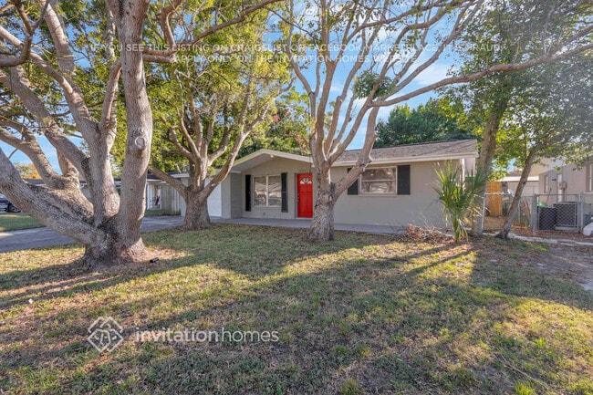 property at 10824 Oakdale Ave