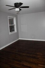 1059 Midland Ave in Midland, PA - Building Photo - Building Photo