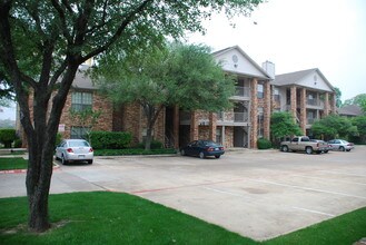 Waterside in Garland, TX - Building Photo - Building Photo