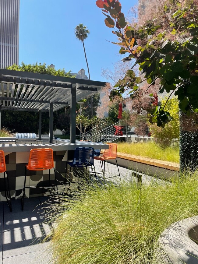 The Thompson in Los Angeles, CA - Foto de edificio - Building Photo