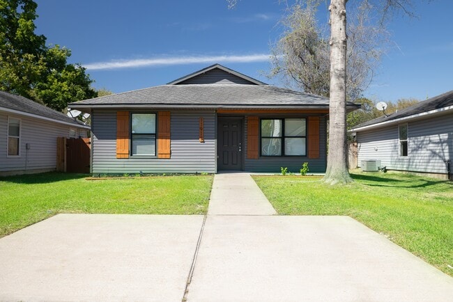 11915 Greenmesa Dr in Houston, TX - Building Photo - Building Photo