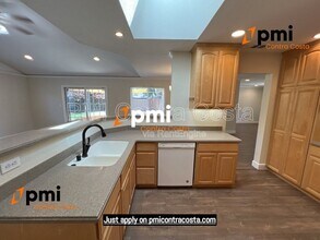 194 Cynthia Dr in Pleasant Hill, CA - Building Photo - Building Photo