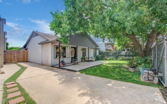 1612 Bonner E St in Houston, TX - Building Photo - Building Photo