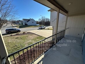 224 S Huntsman Blvd in Raymore, MO - Building Photo - Building Photo