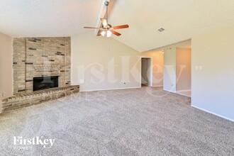 8403 Rustwood Ct in Humble, TX - Building Photo - Building Photo