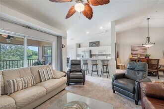 2895 Cypress Trace Cir, Unit 202 in Naples, FL - Building Photo - Building Photo