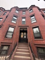 667 Massachusetts Ave in Boston, MA - Building Photo