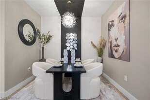 8857 Oceana Wy in Naples, FL - Building Photo