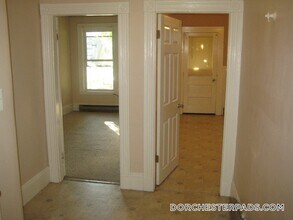 54 Saxton St in Boston, MA - Building Photo - Building Photo