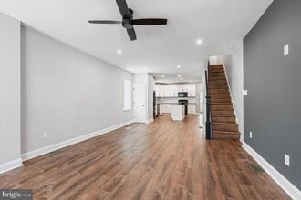 436 Grove St in Bridgeport, PA - Building Photo - Building Photo