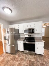 1035 Summerhaven Rd in Clarksville, TN - Building Photo - Building Photo