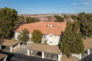 Brook Hallow At Jess Ranch Condos in Apple Valley, CA - Building Photo