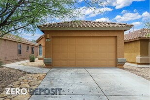 13170 E Alley Spring Dr in Vail, AZ - Building Photo