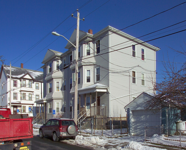 219-221 Orange St in Fall River, MA - Building Photo - Building Photo