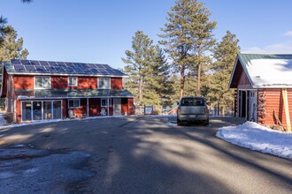 215 Night Hawk Ct in Pagosa Springs, CO - Building Photo - Building Photo