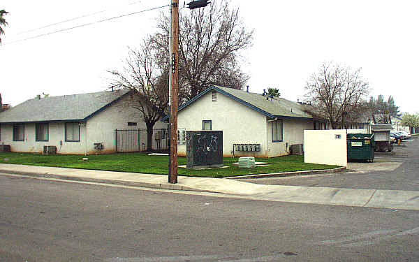 Parkside Apartments in Sacramento, CA - Building Photo - Building Photo