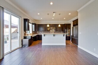 6544 Gravina Loop in San Jose, CA - Building Photo - Building Photo