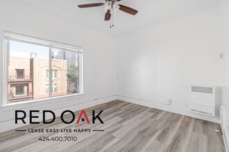 687 Shatto Pl in Los Angeles, CA - Building Photo - Building Photo