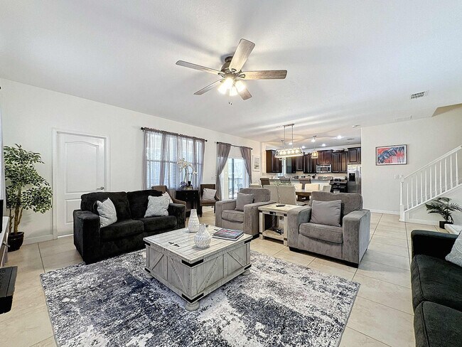 9024 Shadow Mountain St in Davenport, FL - Building Photo - Building Photo