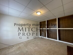 1948 S Marrs St in Amarillo, TX - Building Photo - Building Photo