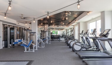 Axel Brewers Hill in Baltimore, MD - Foto de edificio - Interior Photo