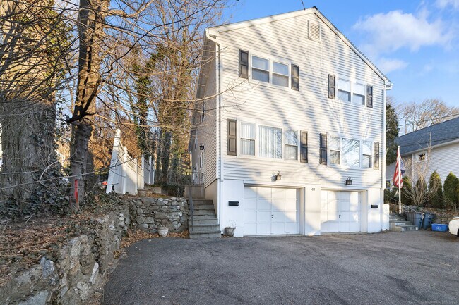 property at 49 Pemberwick Rd