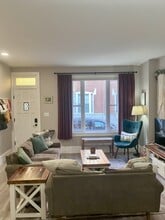 2513 S Mole St in Philadelphia, PA - Building Photo - Building Photo