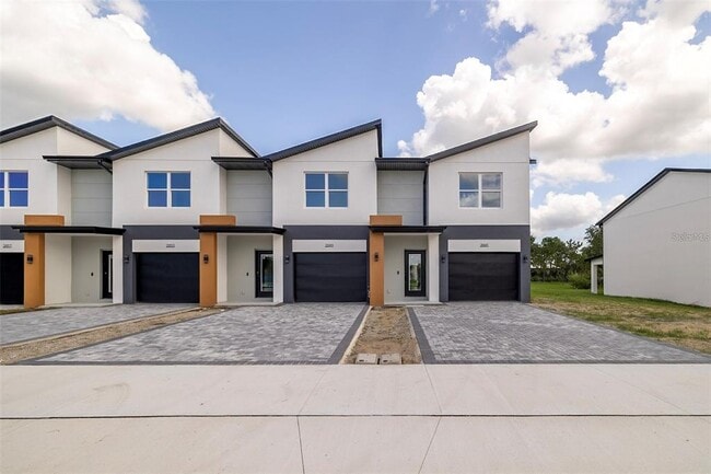 2057 BARROSO in Davenport, FL - Building Photo - Building Photo