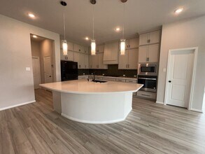 18411 Starlight Vly Trl in Houston, TX - Building Photo - Building Photo