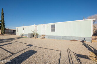 712 Benfield Ct in El Paso, TX - Foto de edificio - Building Photo